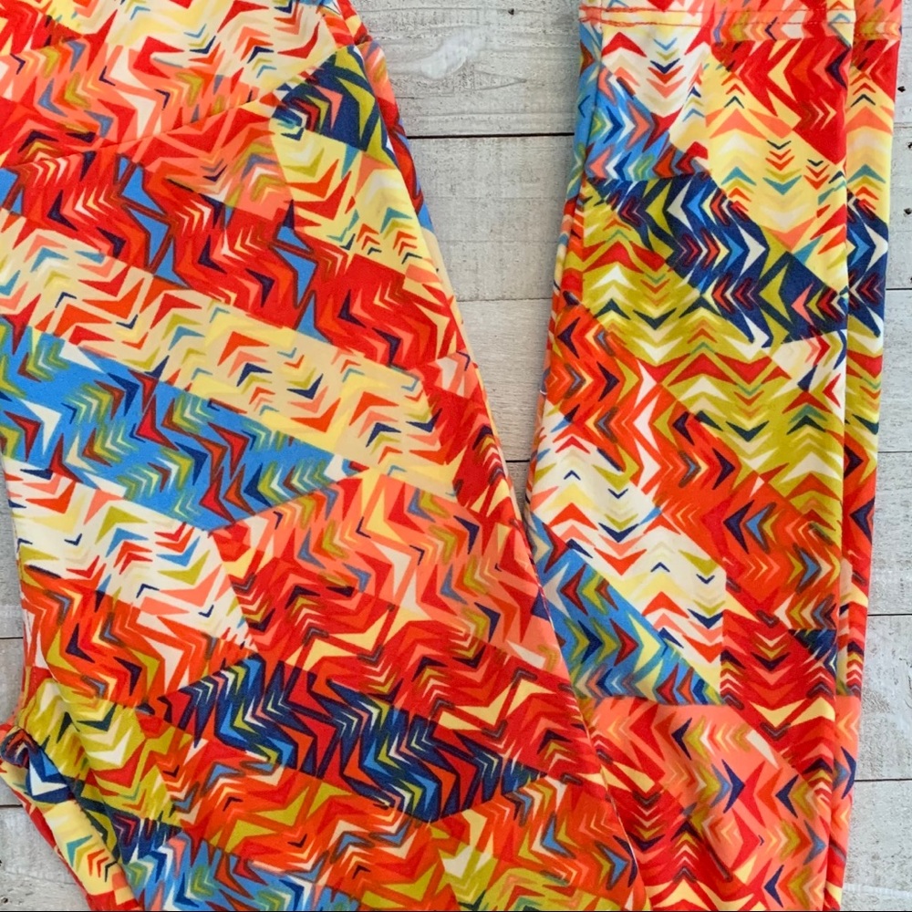 **2 for $14** LuLaRoe Tween leggings - new!